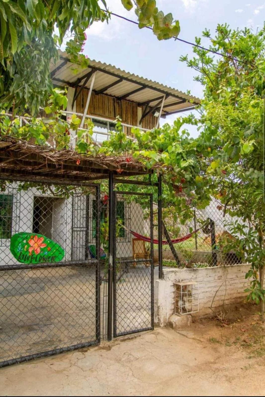 Casa Lily Flower Playa Dormida Esterno foto